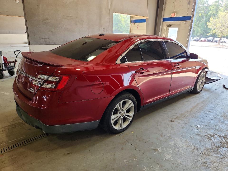 Photo 3 from auction – 2014 FORD TAURUS with VIN 1FAHP2E8XEG177538