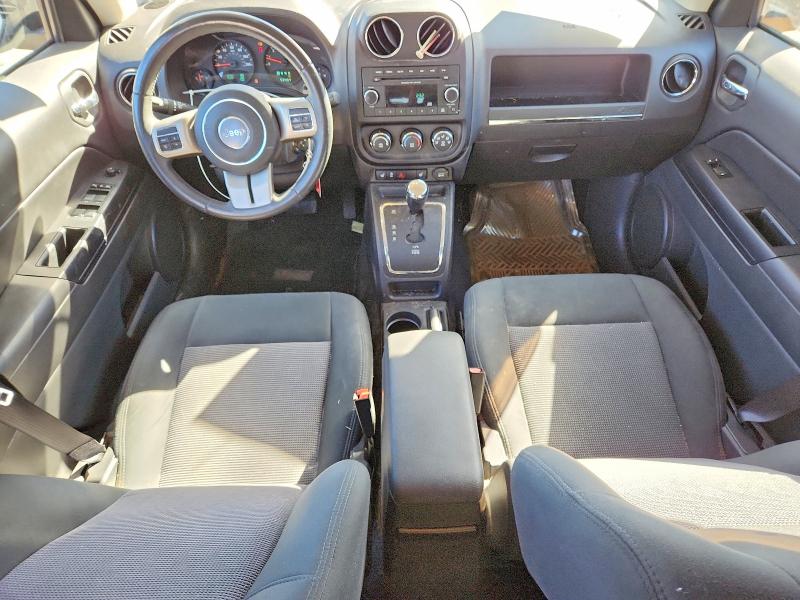 Photo 8 from auction – 2013 JEEP PATRIOT with VIN 1C4NJRFB9DD165690