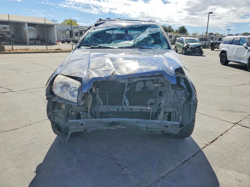 Photo 5 from auction – 2005 TOYOTA 4RUNNER with VIN JTEBU14R458041568