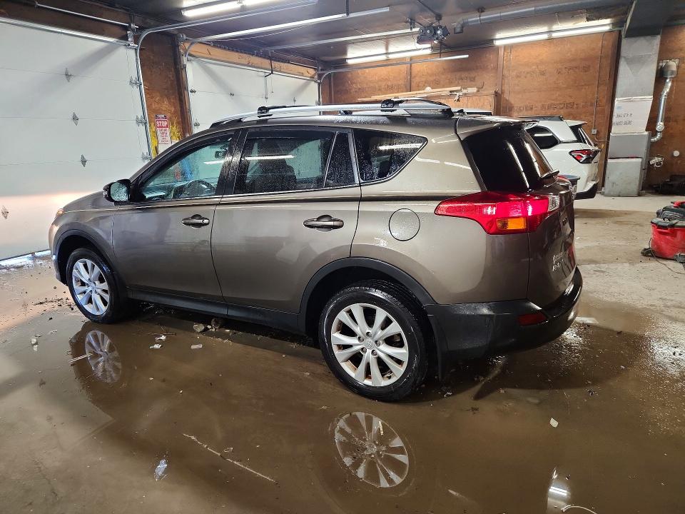 Photo 2 from auction – 2014 TOYOTA RAV4 with VIN 2T3DFREV2EW158562