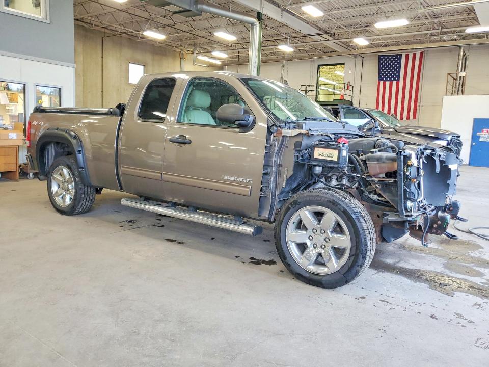 Photo 4 from auction – 2013 GMC SIERRA with VIN 1GTR2VE74DZ202247