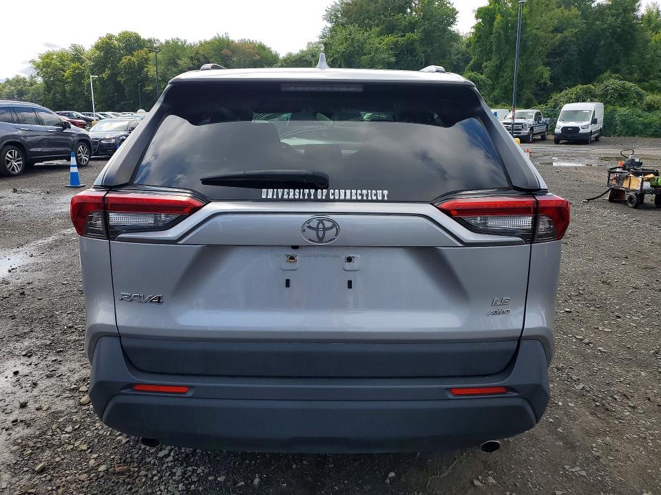 Снимка 6 от търг – 2019 TOYOTA RAV4 с VIN JTMF1RFVXKD010285