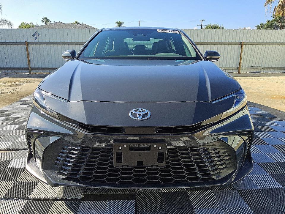 Photo 5 from auction – 2026 TOYOTA CAMRY with VIN 4T1DAACKXTU691239