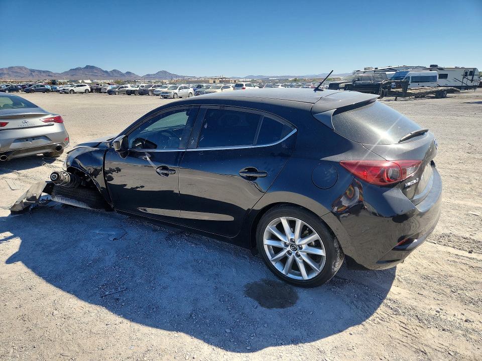 Photo 2 from auction – 2017 MAZDA 3 with VIN 3MZBN1L77HM139024
