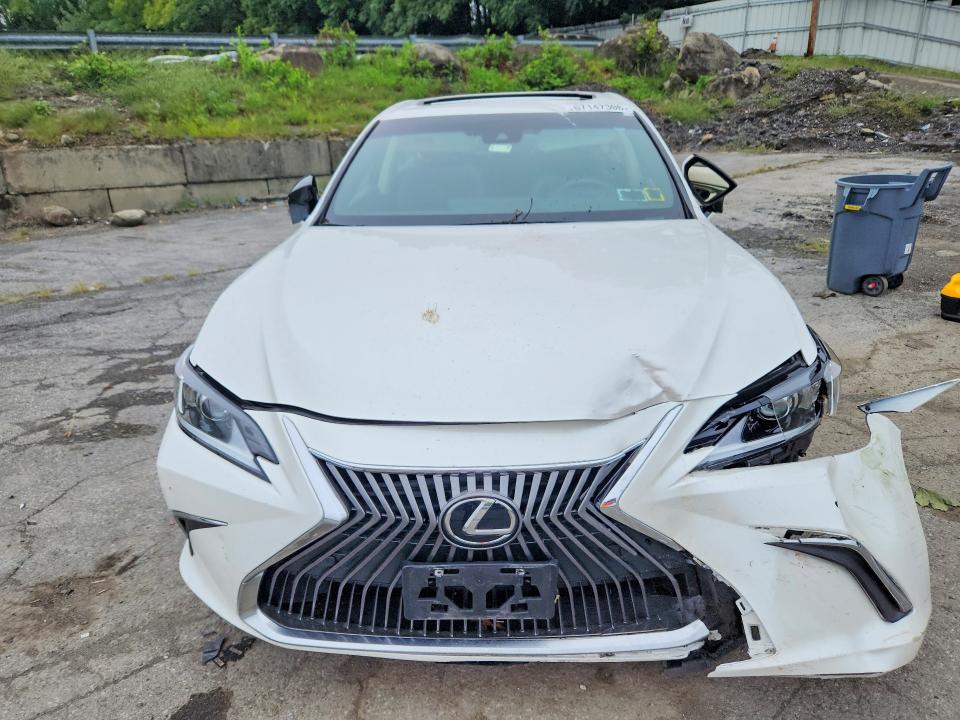 Photo 5 from auction – 2020 LEXUS ES with VIN 58ADZ1B11LU056081
