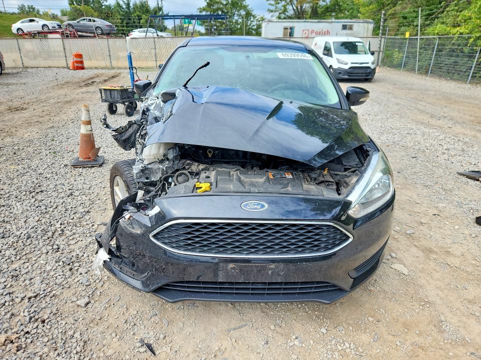 Zdjęcie 5 z aukcji – 2015 FORD FOCUS z VIN 1FADP3F20FL239603