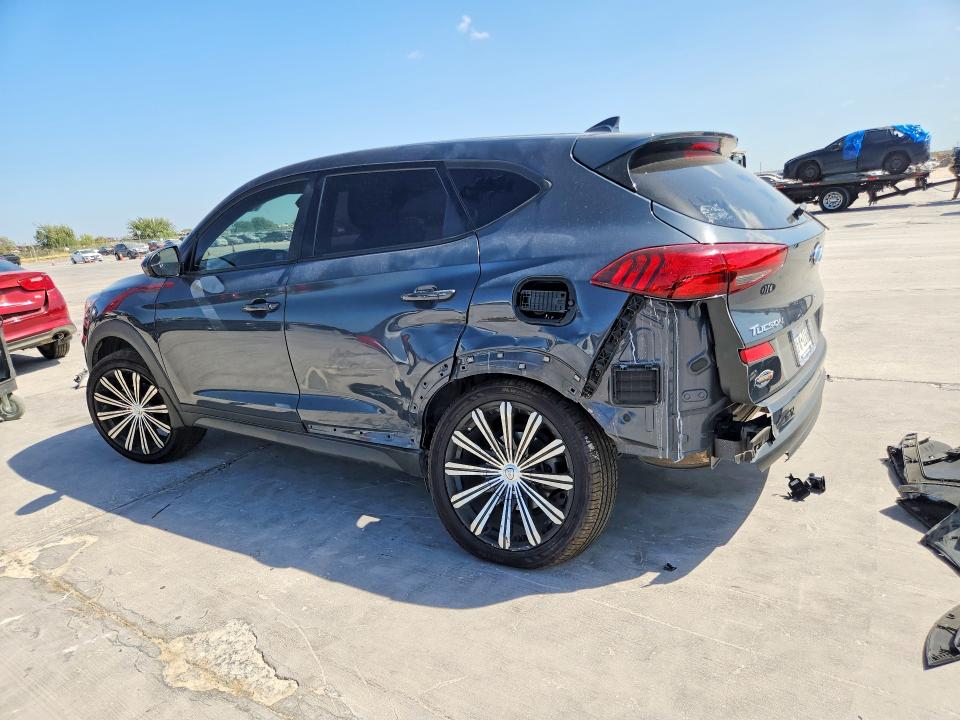 Photo 2 from auction – 2020 HYUNDAI TUCSON with VIN KM8J23A48LU179432