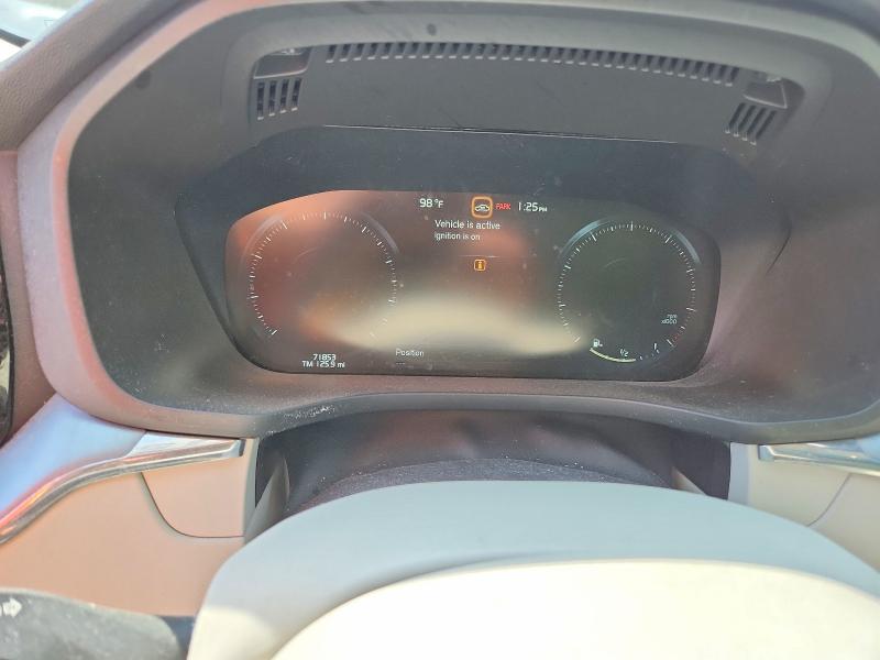 Foto 9 de la subasta – 2018 VOLVO XC60 con VIN YV4A22RK4J1062492