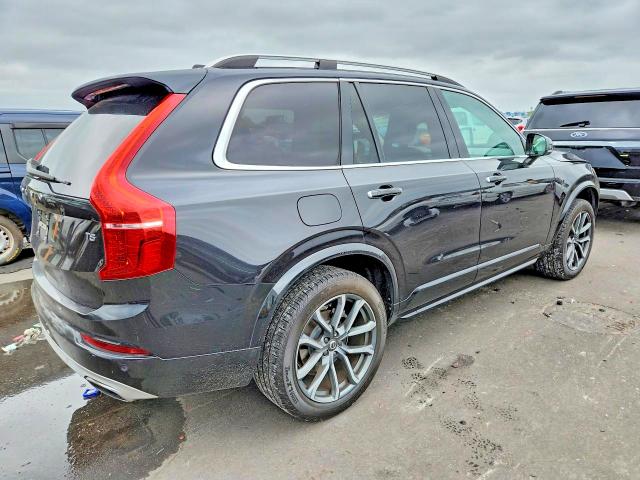 Photo 3 from auction – 2017 VOLVO XC90 with VIN YV4102KK0H1163135