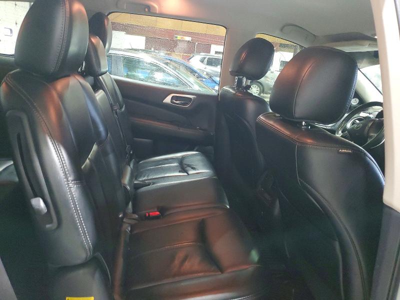 Photo 11 from auction – 2016 NISSAN PATHFINDER with VIN 5N1AR2MM1GC607404