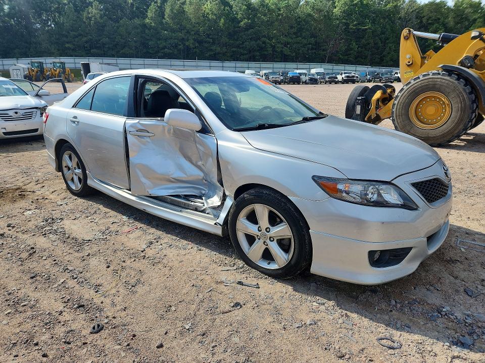 Photo 4 from auction – 2011 TOYOTA CAMRY with VIN 4T1BK3EK0BU123142
