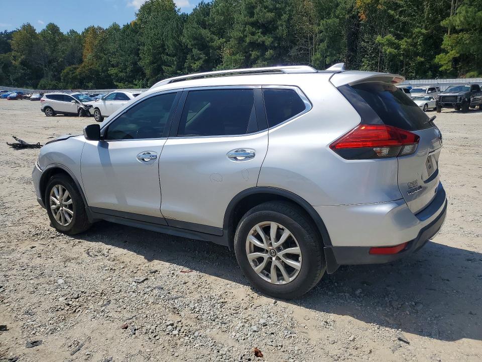 Photo 2 from auction – 2018 NISSAN ROGUE with VIN KNMAT2MT0JP614843
