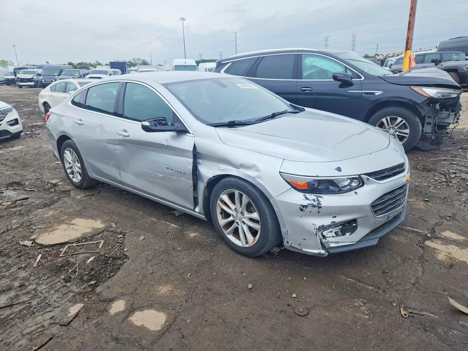Photo 4 from auction – 2018 CHEVROLET MALIBU with VIN 1G1ZD5ST2JF129588