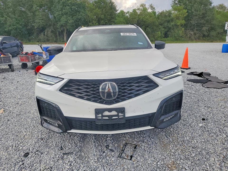 Снимка 5 от търг – 2026 ACURA MDX с VIN 5J8YE1H92TL027721