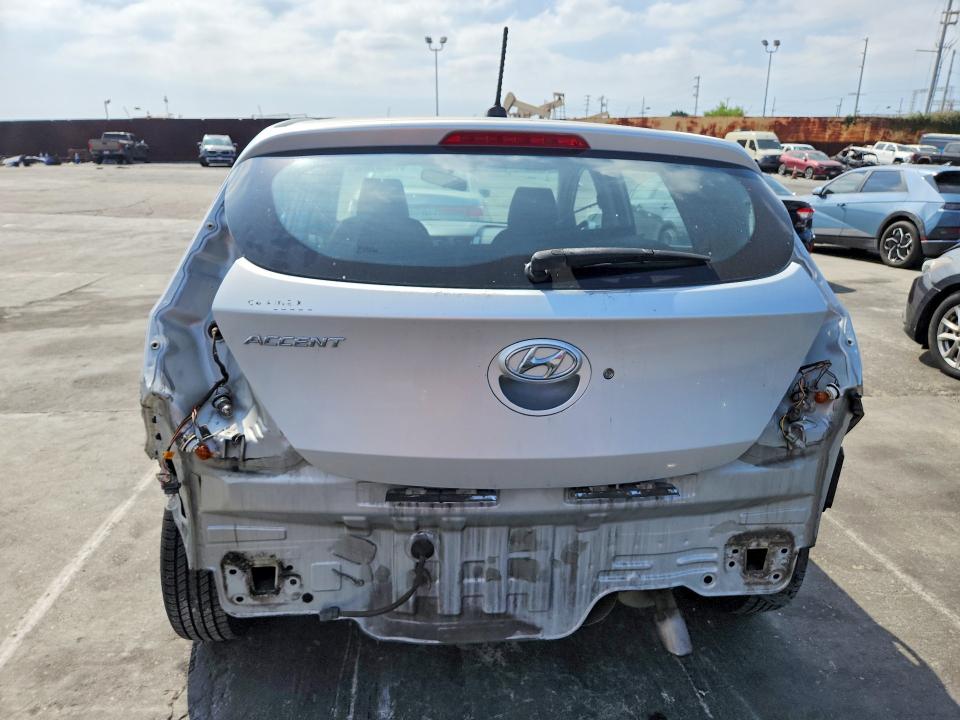 Photo 6 from auction – 2014 HYUNDAI ACCENT with VIN KMHCT5AE4EU176704