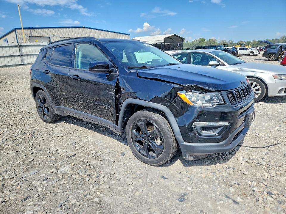 Zdjęcie 4 z aukcji – 2021 JEEP COMPASS z VIN 3C4NJCBB0MT573735