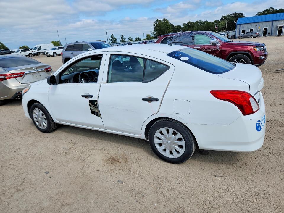 Снимка 2 от търг – 2015 NISSAN VERSA с VIN 3N1CN7AP2FL801319