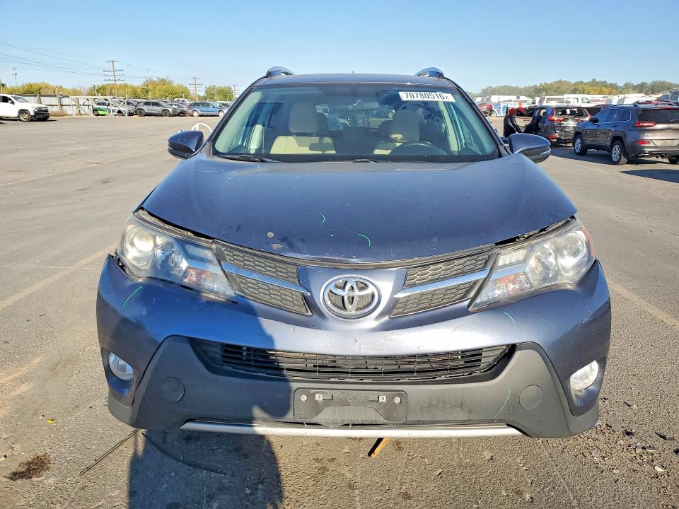Снимка 5 от търг – 2014 TOYOTA RAV4 с VIN 2T3RFREV4EW175207