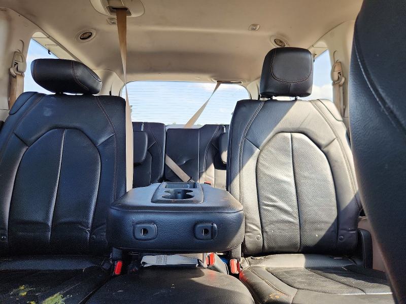 Photo 10 from auction – 2018 CHRYSLER PACIFICA with VIN 2C4RC1BG0JR290861