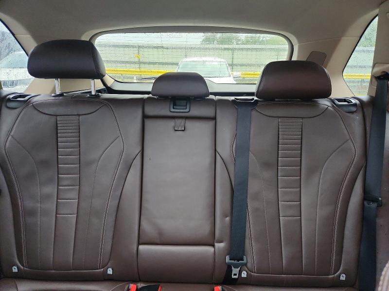 Photo 10 from auction – 2015 BMW X5 with VIN 5UXKR0C54F0K65954