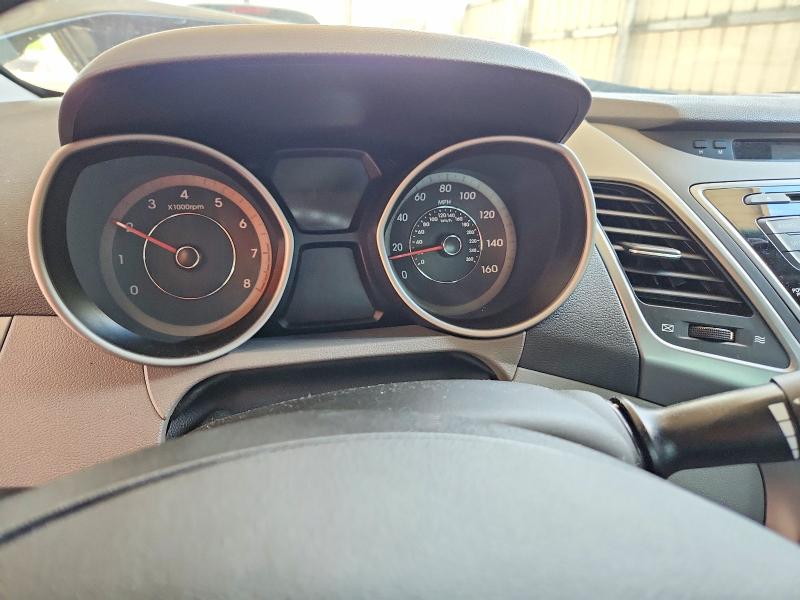 Снимка 9 от търг – 2014 HYUNDAI ELANTRA с VIN KMHDH4AE1EU062384
