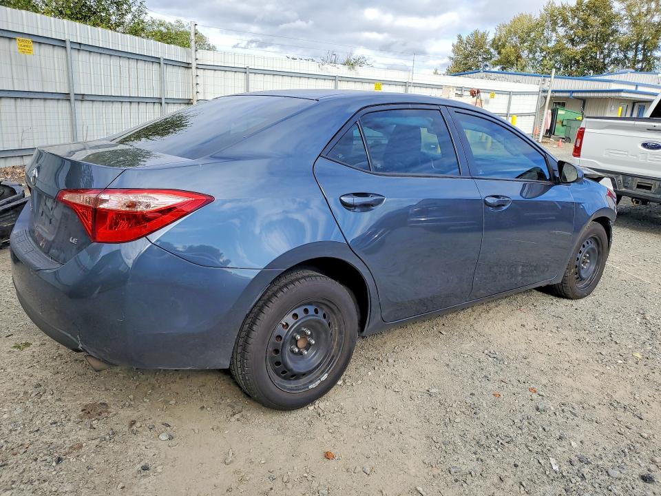 Photo 3 from auction – 2019 TOYOTA COROLLA with VIN 2T1BURHE2KC245618