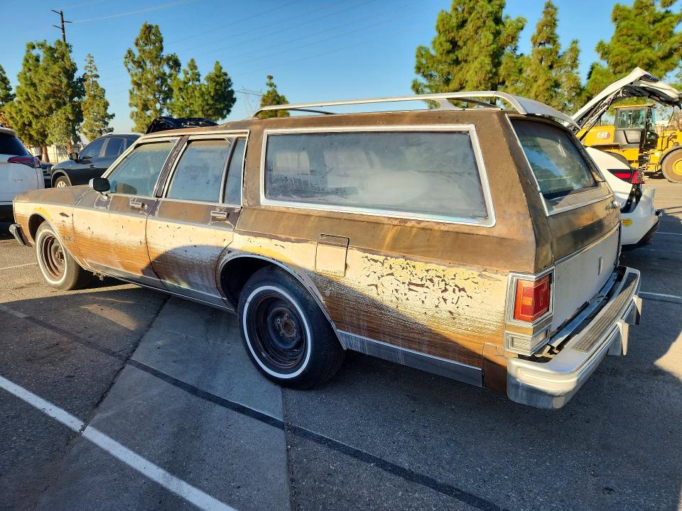 Photo 2 from auction – 1985 OLDSMOBILE WAGON with VIN 1G3BP35Y3F9063568