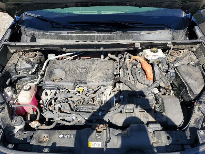Photo 12 from auction – 2019 TOYOTA RAV4 with VIN JTMLWRFV5KJ006666