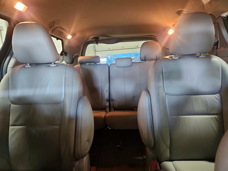 Снимка 10 от търг – 2016 TOYOTA SIENNA с VIN 5TDDK3DC5GS130204
