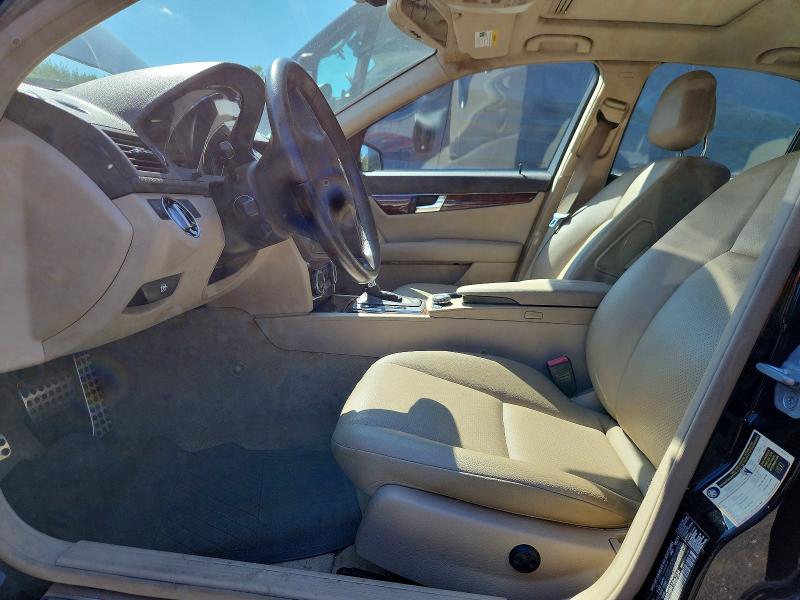 Photo 7 from auction – 2011 MERCEDES-BENZ C with VIN WDDGF8BB9BR186734