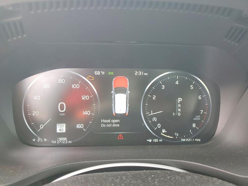 Photo 9 from auction – 2018 VOLVO XC60 with VIN YV4A22RK0J1091486