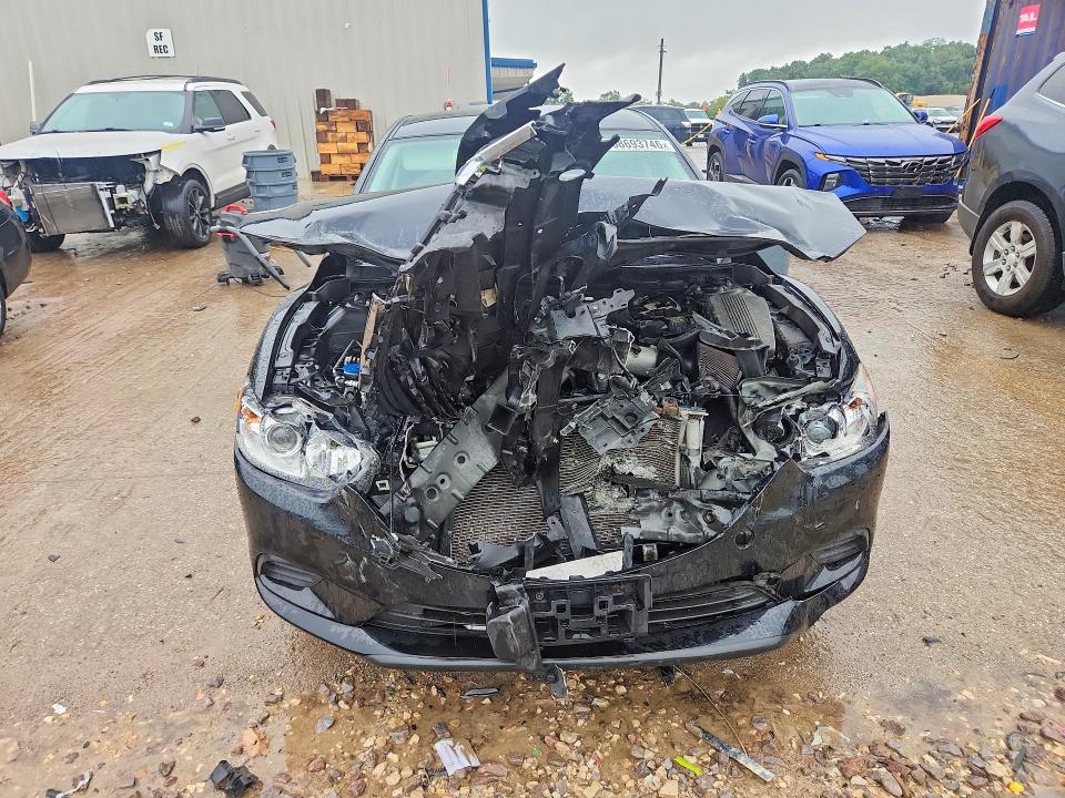 Photo 5 from auction – 2016 MAZDA 6 with VIN JM1GJ1U50G1415394