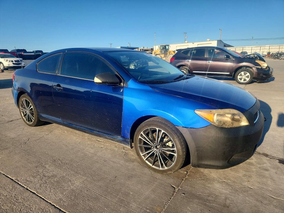 Фото 4 с аукциона – 2005 SCION TC с VIN JTKDE177850048664