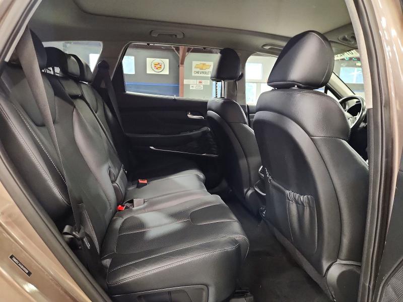 Photo 11 from auction – 2019 HYUNDAI SANTA FE with VIN 5NMS5CAA3KH111308