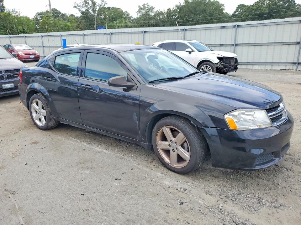 Zdjęcie 4 z aukcji – 2013 DODGE AVENGER z VIN 1C3CDZAB2DN605351