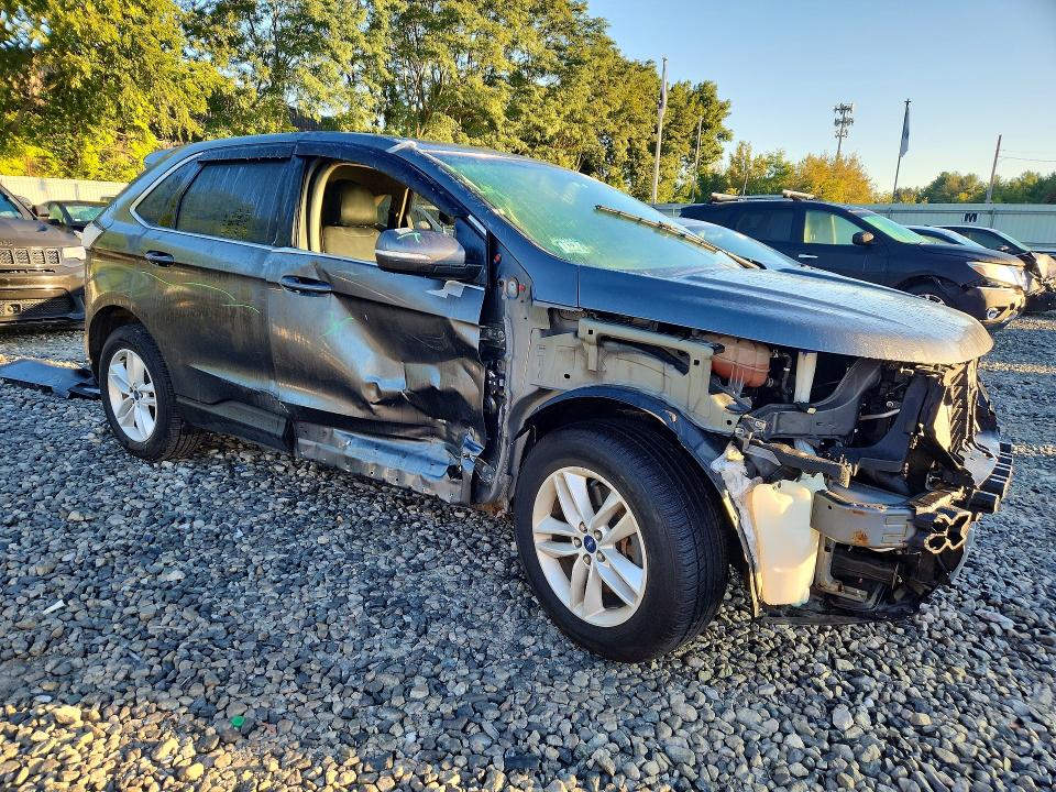 Photo 4 from auction – 2016 FORD EDGE with VIN 2FMPK4J95GBB90993