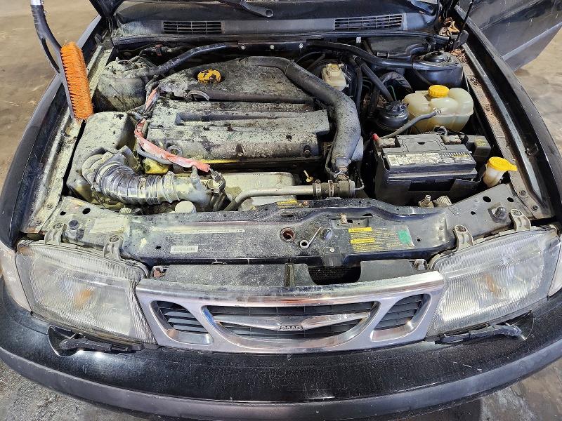 Снимка 11 от търг – 2001 SAAB 9-3 с VIN YS3DF78K017012147