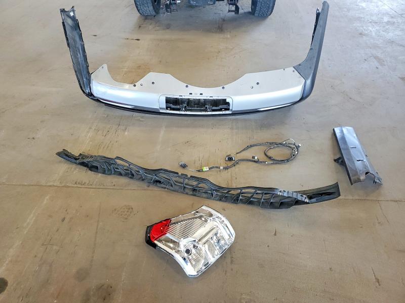 Photo 13 from auction – 2024 FORD EXPEDITION with VIN 1FMJK1J86REA43164