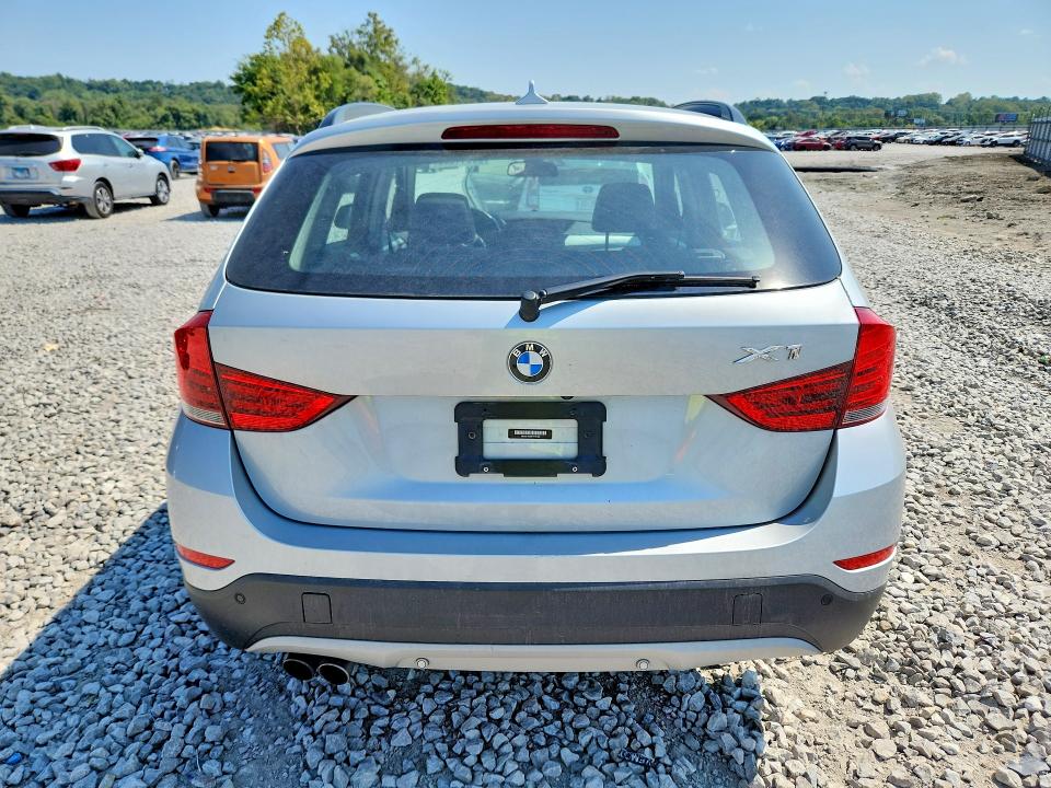 Photo 6 from auction – 2015 BMW X1 with VIN WBAVL1C50FVY41593