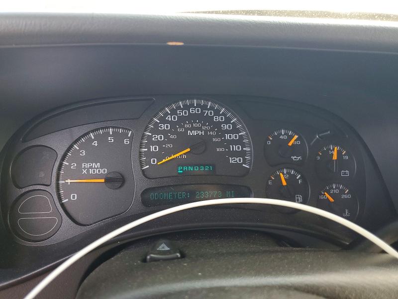 Photo 9 from auction – 2005 CHEVROLET SILVERADO with VIN 2GCEK13T351227612