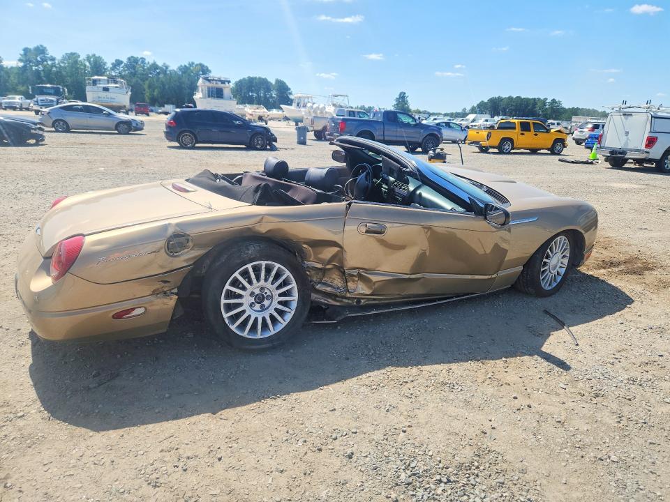 Фото 3 с аукциона – 2005 FORD THUNDERBIRD с VIN 1FAHP60A15Y106787