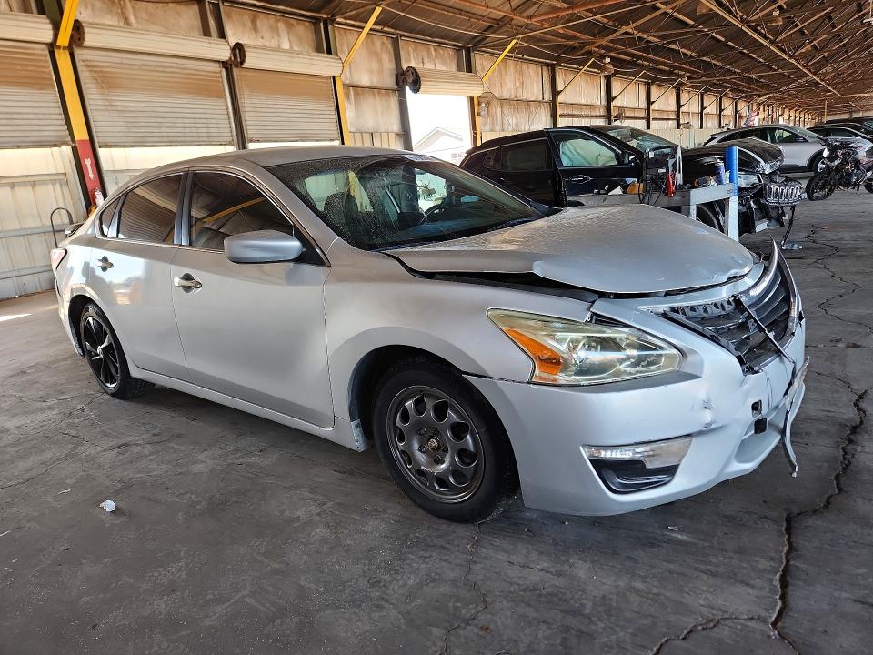 Photo 4 from auction – 2013 NISSAN ALTIMA with VIN 1N4AL3AP9DN433503