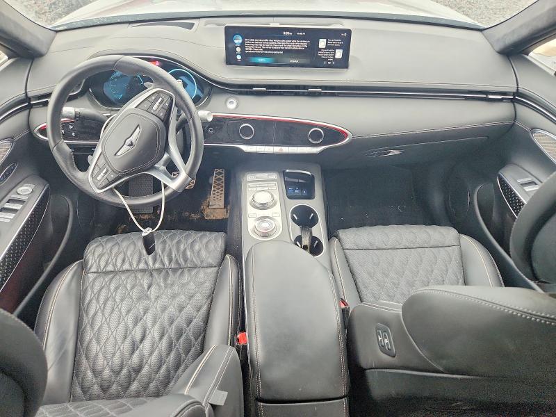 Photo 8 from auction – 2024 GENESIS GV70 with VIN 5NMMCDTC7RH010575