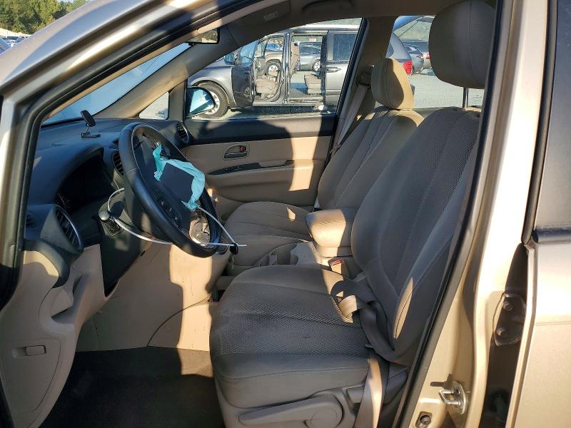Photo 7 from auction – 2008 KIA RONDO with VIN KNAFG526X87129299