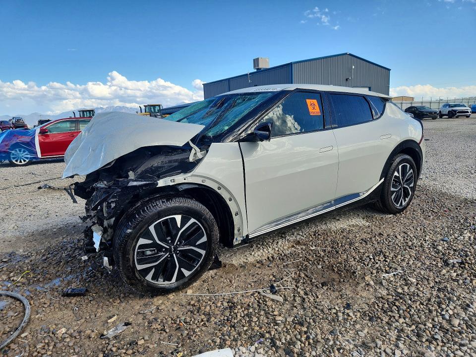 KIA EV6 2022 with VIN KNDC3DLC3N5084584 - Photo from auction