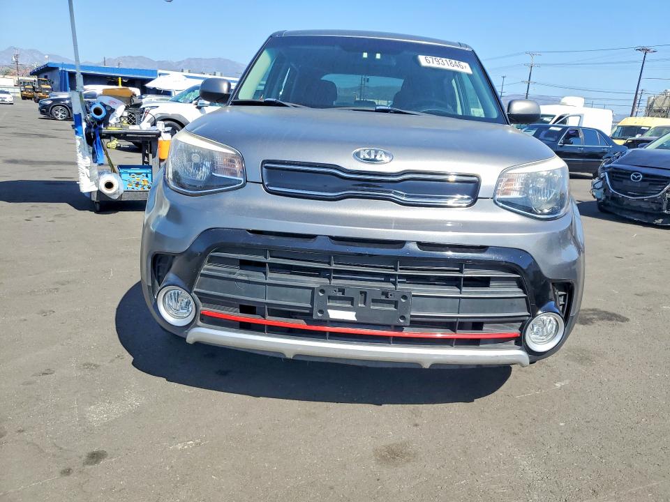Photo 5 from auction – 2018 KIA SOUL with VIN KNDJP3A56J7528078