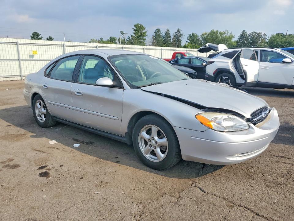 Photo 4 from auction – 2003 FORD TAURUS with VIN 1FAFP55U23G264837