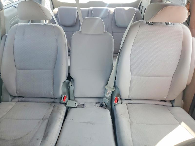 Photo 10 from auction – 2016 KIA SEDONA with VIN KNDMB5C11G6171389