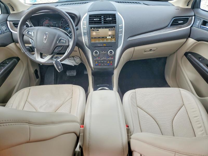 صورة رقم 8 من المزاد - 2017 LINCOLN MKC مع VIN 5LMCJ3D90HUL54084