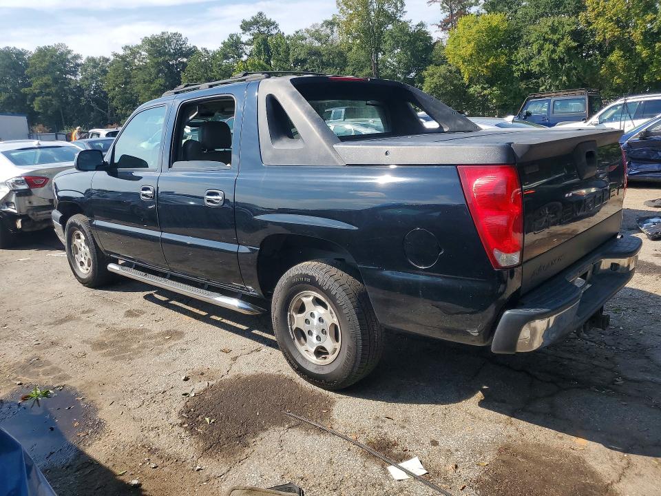 Photo 2 from auction – 2005 CHEVROLET AVALANCHE with VIN 3GNEC12Z15G233958